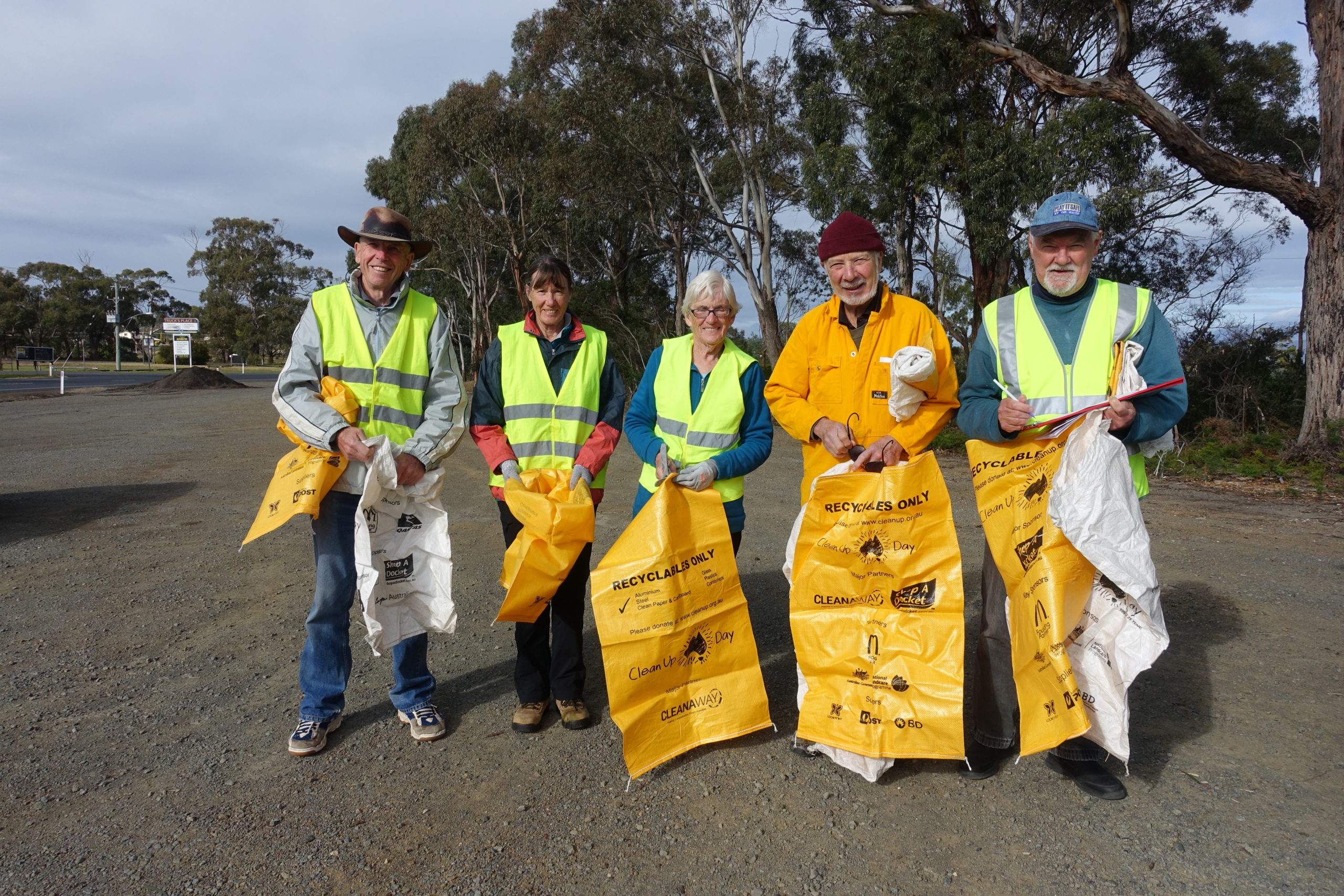 Southern Beaches Cleanup Group